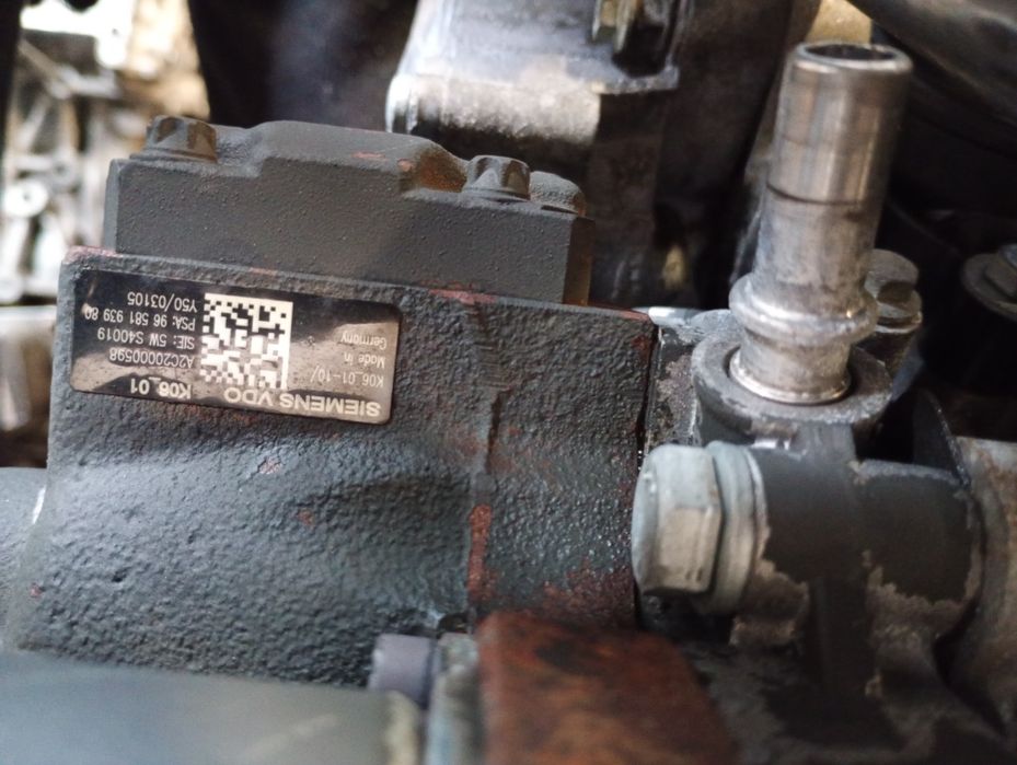 Pompa inalte pompa injectie citroen c5 citroen c4 2.0hdi euro4 rhr cod 9658193980 peugeot 407 peugeot 308 2.0hdi rhr