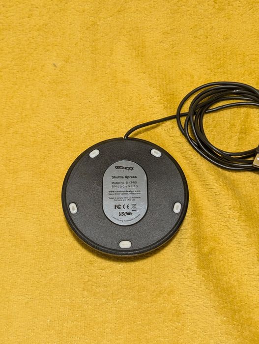 Controller MIDI Shuttle Express