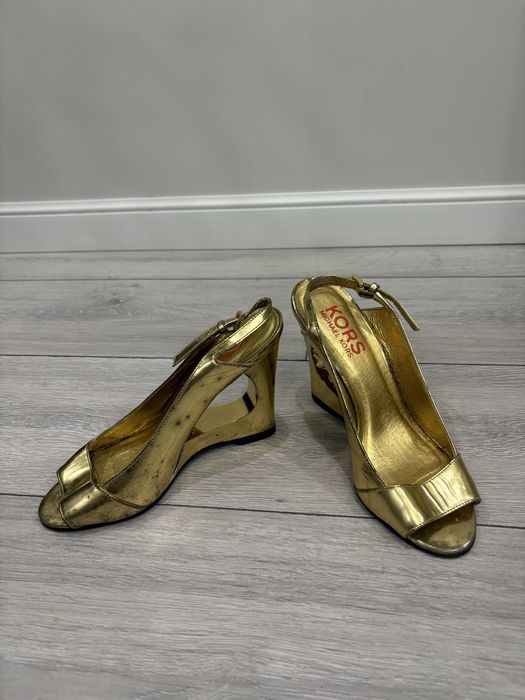 Туфли Zara 38 размера