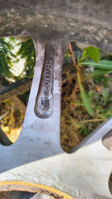 Джанти 17 5x112 8,5J, ET30 - много изнесени. VW/Audi/Skoda/Mercedes.