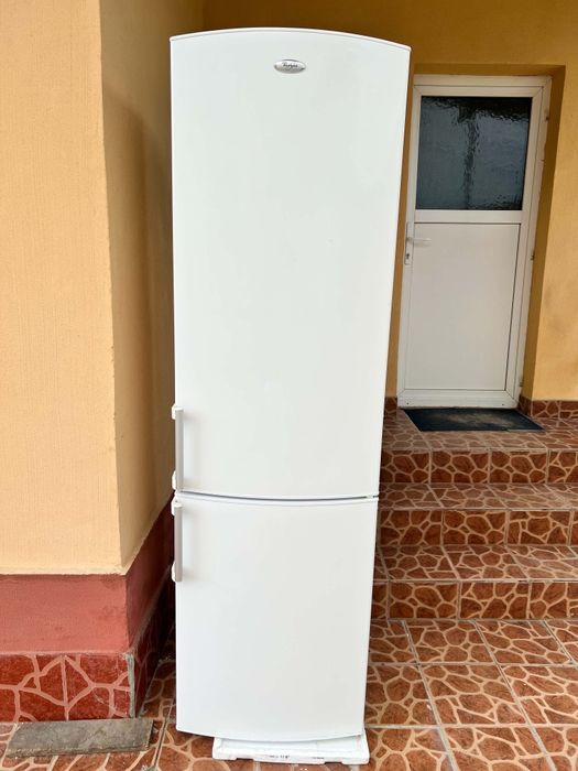 Vând combină frigorifică