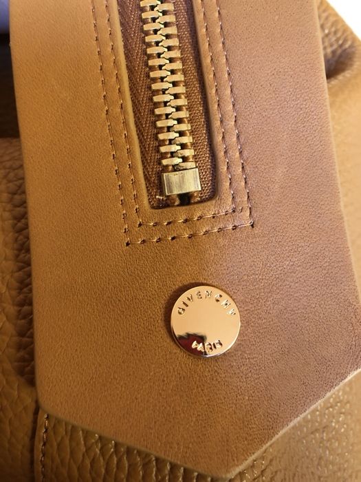 Дамска чанта ест.кожа “Живанши”