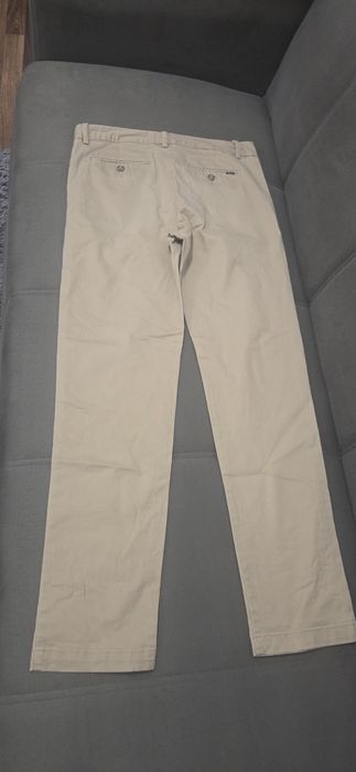 Pantaloni pentru baieti Ralph Lauren,marimea 16 ani stare foarte buna