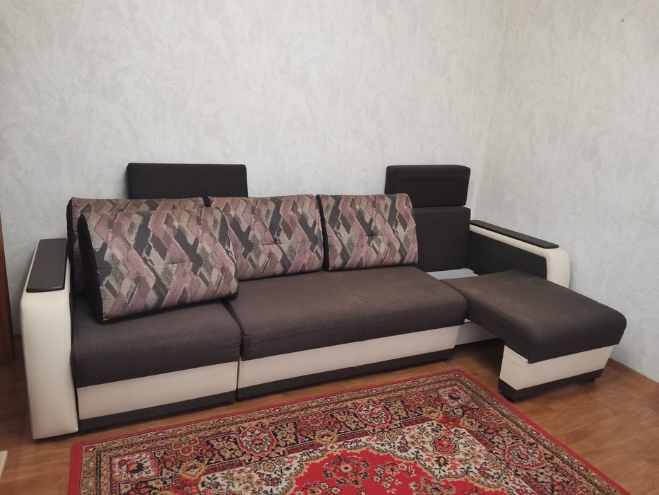 Продам диван б/у