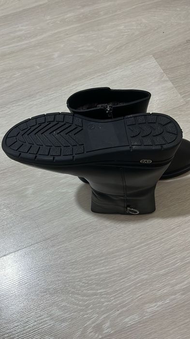 Сапоги новые от Jokey, натуральная кожа и мех