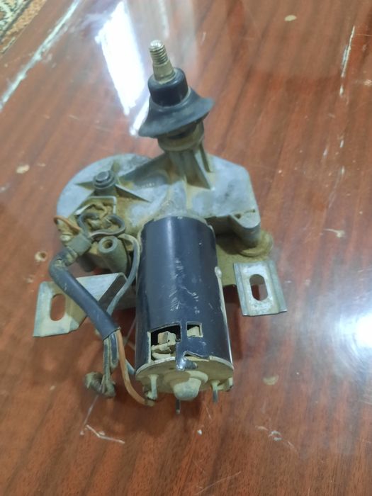 Моторчик дворника Форд орион