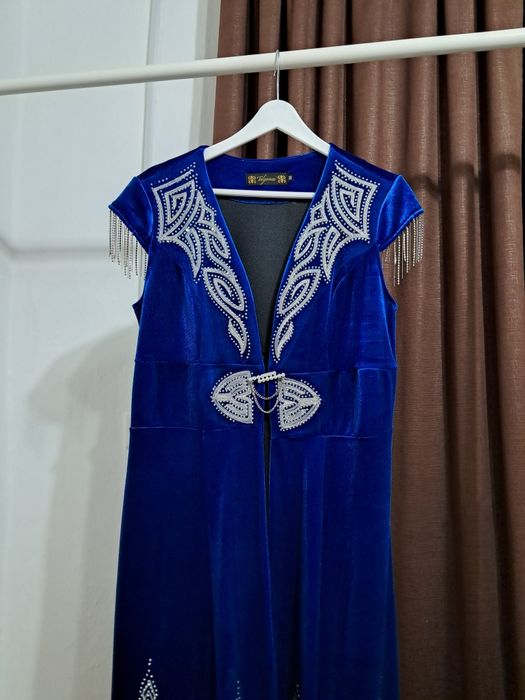 Прокат казахских национальных платьев