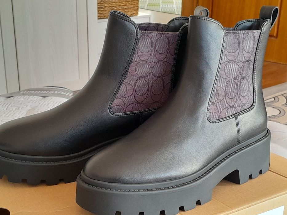 COACH - полусапожки от люксового американского бренда, 38-39 разм.