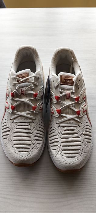 Asics Quantum Infinity Jin