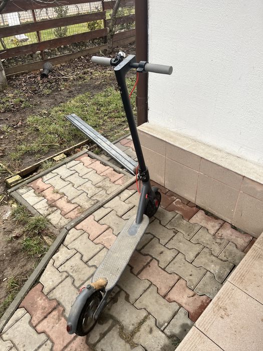 Trotinetă Electrică