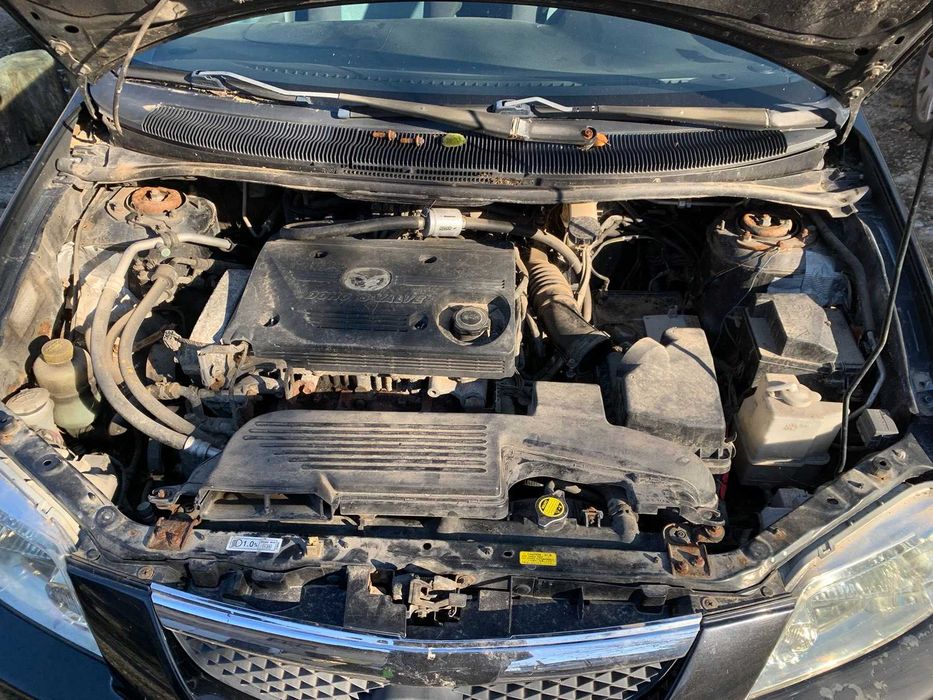 На части Mazda Premacy 2.0i 131hp Мазда Примаси 2,0 бензин 131кс 2002г
