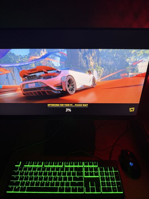 Setup gaming i5 10600K. 32g ddr4, ssd nvme 512GB monitor144HZ  video 8GB