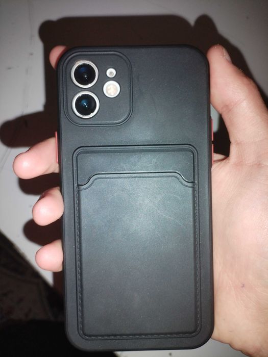 Срочно продаётся айфон 12