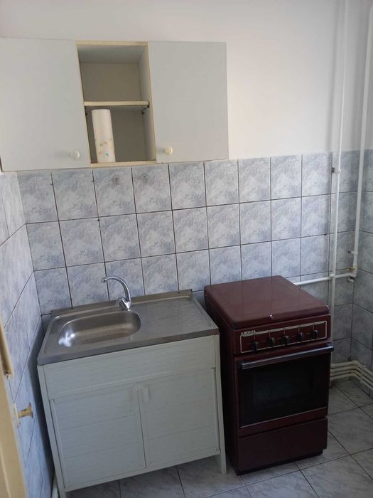 Garsoniera de inchiriat