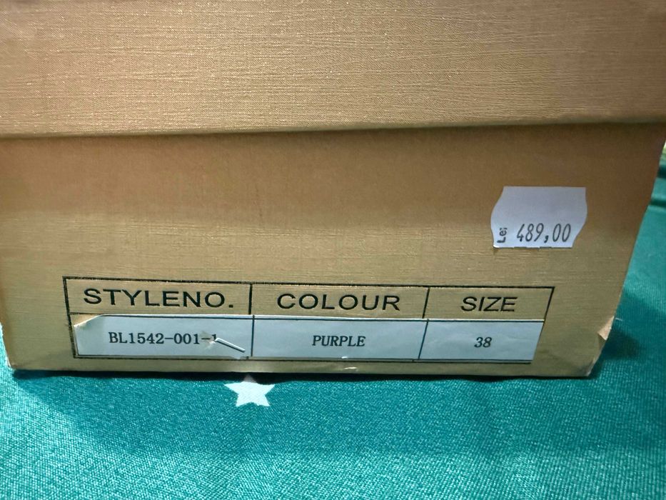 Pantofi de dama cu toc marimea 38 Mov