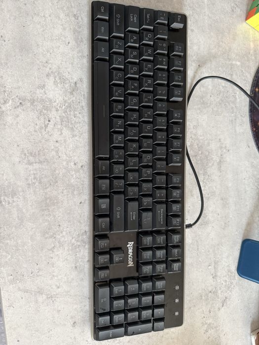 Клавиатура Redragon игровая
