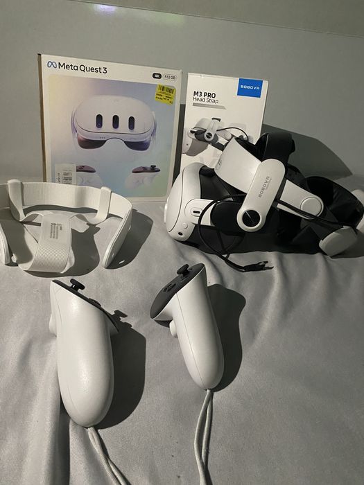 Vând Meta Quest 3 512GB 4K + BOBOVR M3 Pro – ca nou – 3000 RON