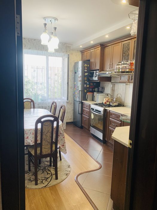 Продам  3-комн.кв, ул. пл., 8 мкр