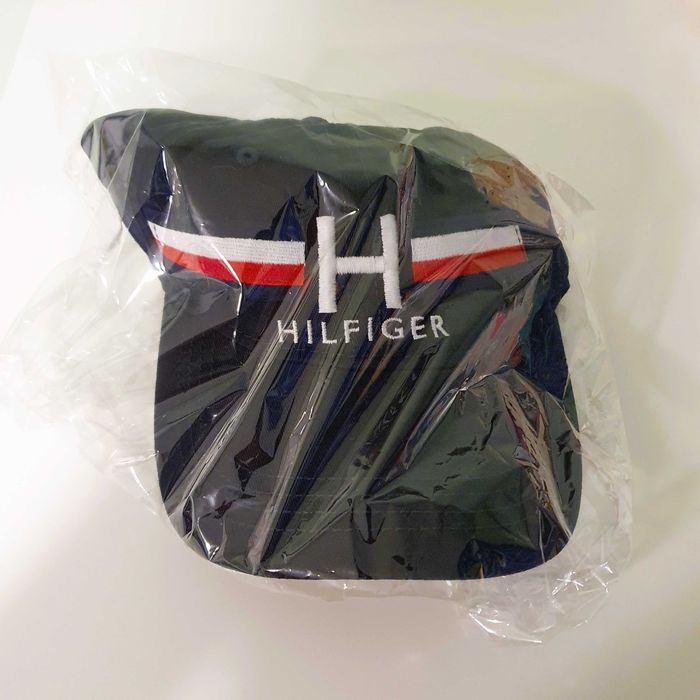 Унисекс шапка с козирка Tommy Hilfiger