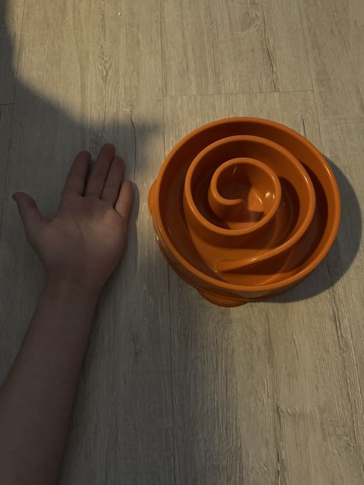 Миска для медленного кормления