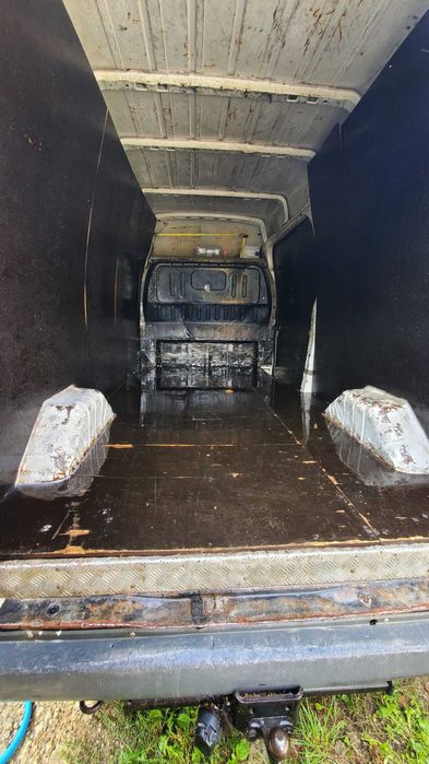 FORD Transit  2.4 carlig+priza URGENT