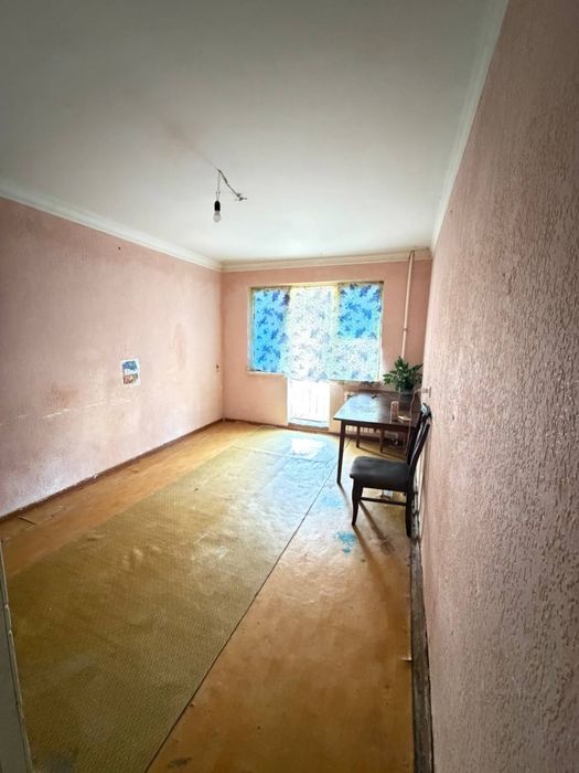 Прадаётся 1х 3микрарайоне 2этаж