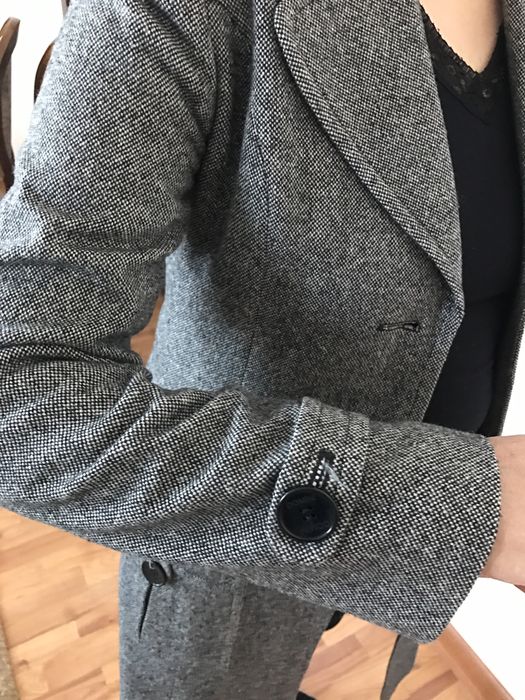 Продам женское пальто.