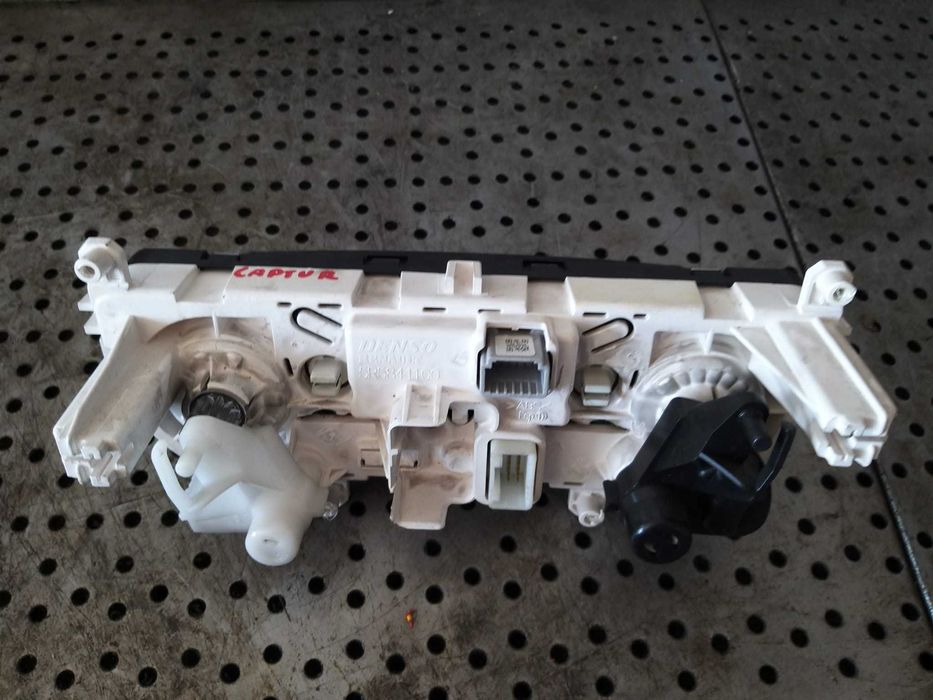 Panou comanda clima ac renault captur 1 j5 h5 5r5841100