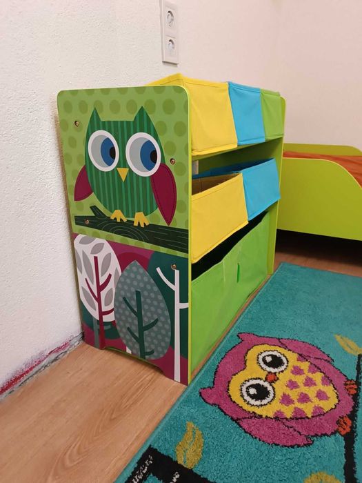 Детско обзавеждане - легло + матрак, маса и шкаф за играчки, U-grow