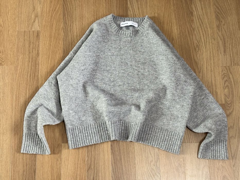 Серый свитер size S