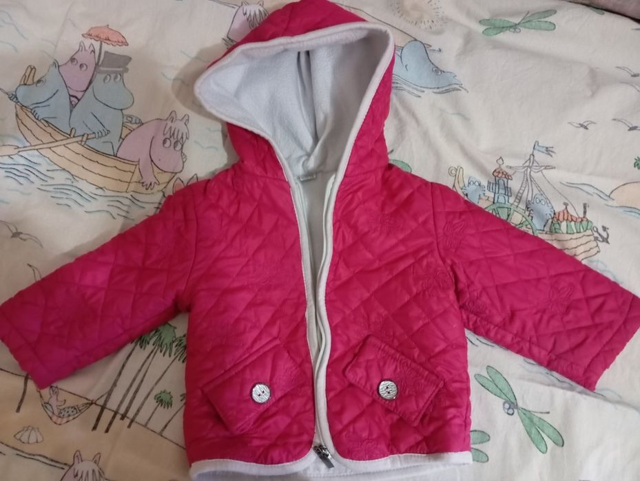 Детские куртки на девочку и комбинезон