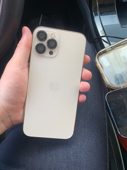 Продается Айфон 12 про макс