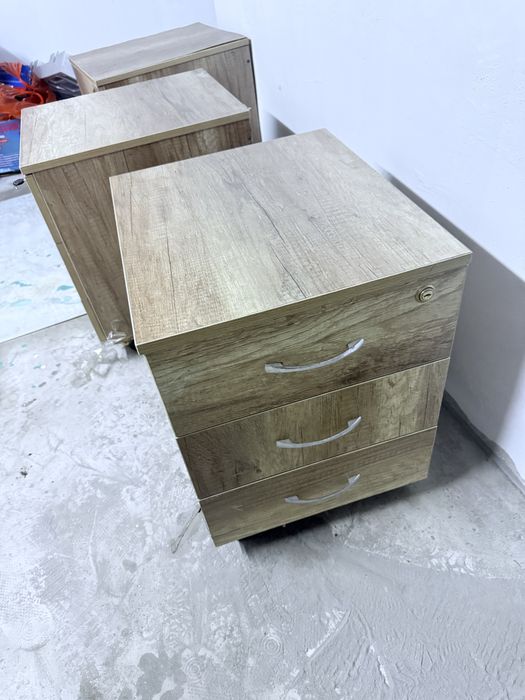 Тумбочки 5000 тг, самовывоз