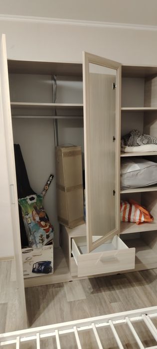 Продам шкаф в хорошем состоянии