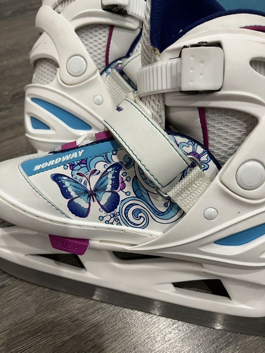 Продам коньки для девочки