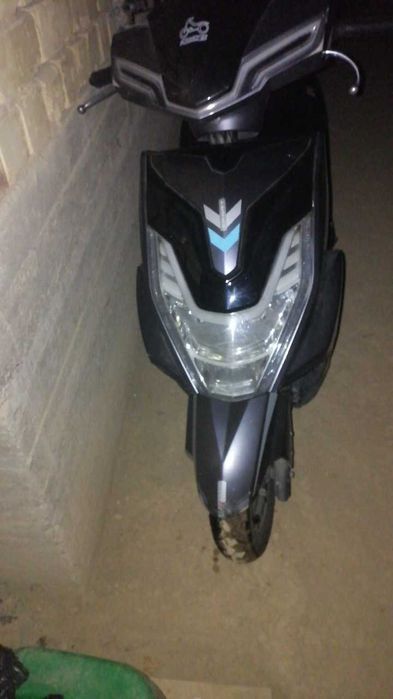 Skuter Pellones 125 kub