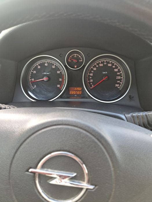 Opel astra h 1,6 benzina