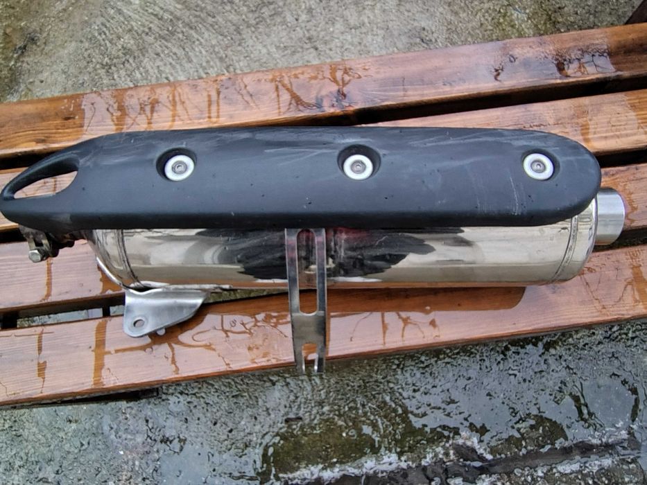 Piaggio 400/500 ауспух без драскотина