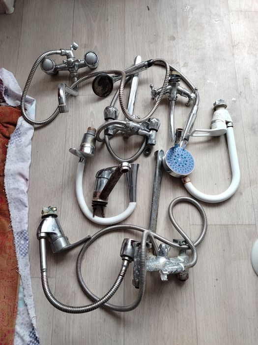 Продаётся смеситель