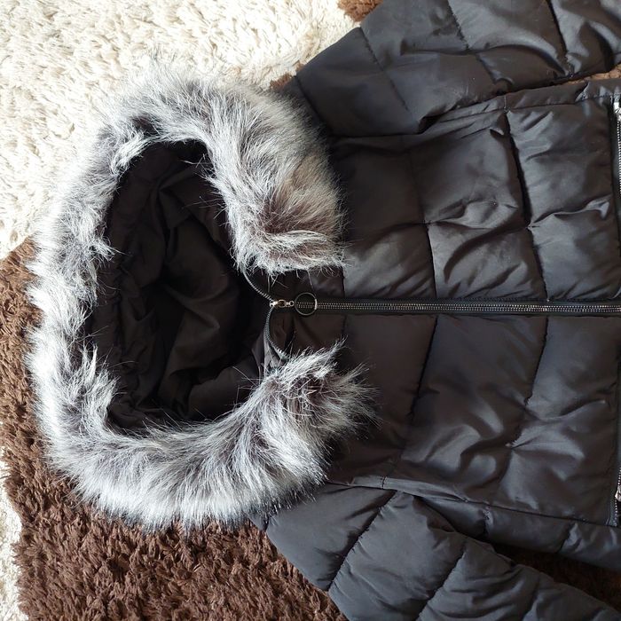 Продам зимний пуховик