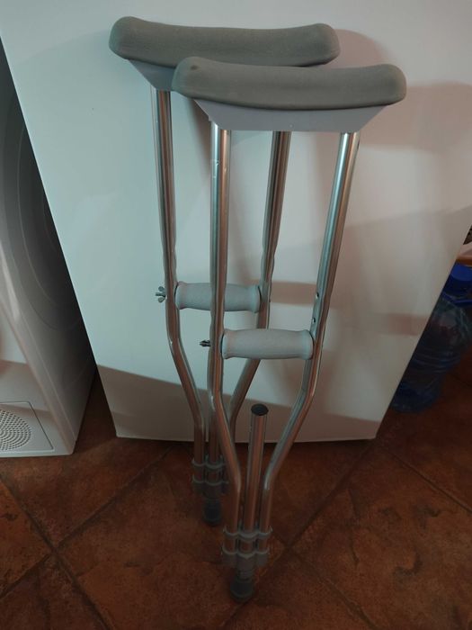 Детски патерици