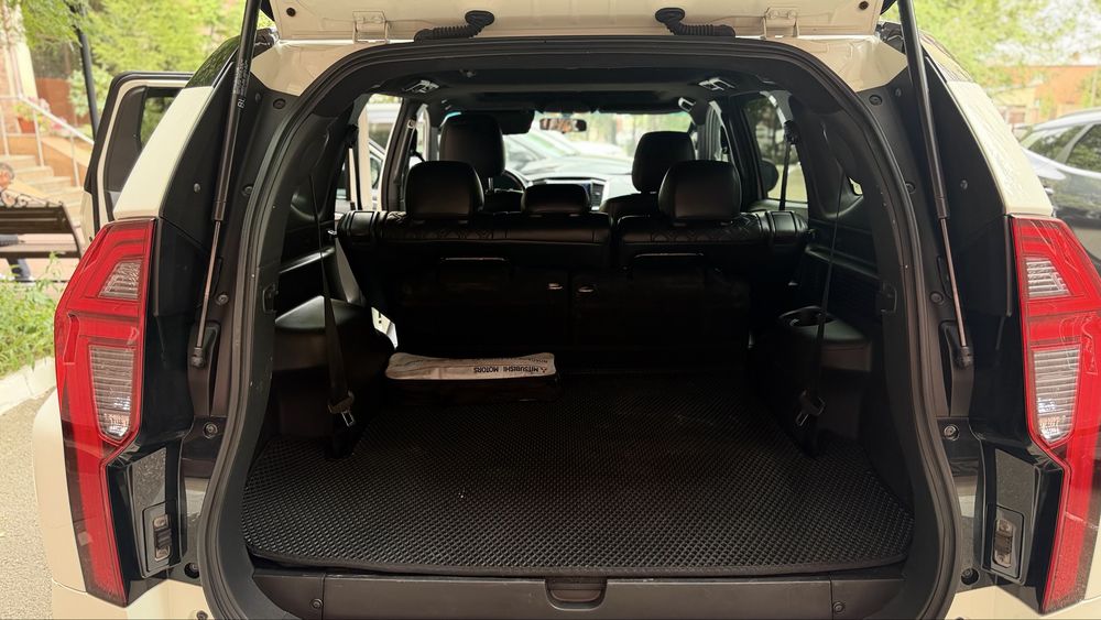 Mitsubishi montero sport 2022