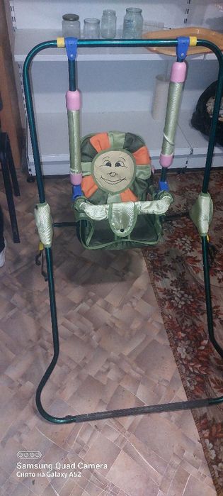 Продам детский качели
