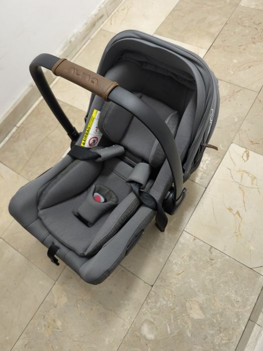 Scoică Auto Nuna PIPA Next i-Size (Granite) în garanție