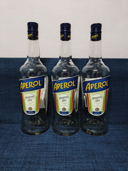 Бутылки 1 л/ 0.5 л Absolut/Aperol