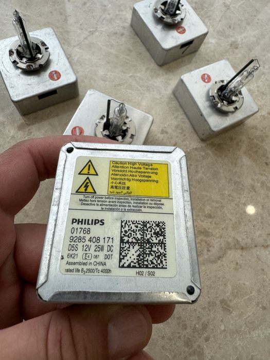 Bec becuri set xenon Original Philips Germany D5S 12V 25W audi ford