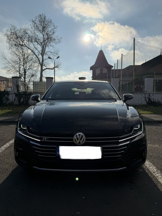 Vw arteon usor avariat