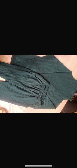 Отдам вещи  даром