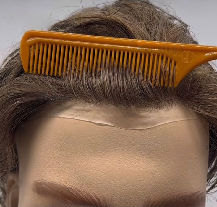 Тупета от естествена коса .