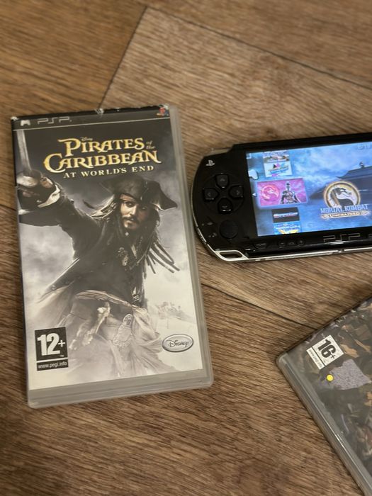 Psp 1000 прошитая +2 игры в подарок
